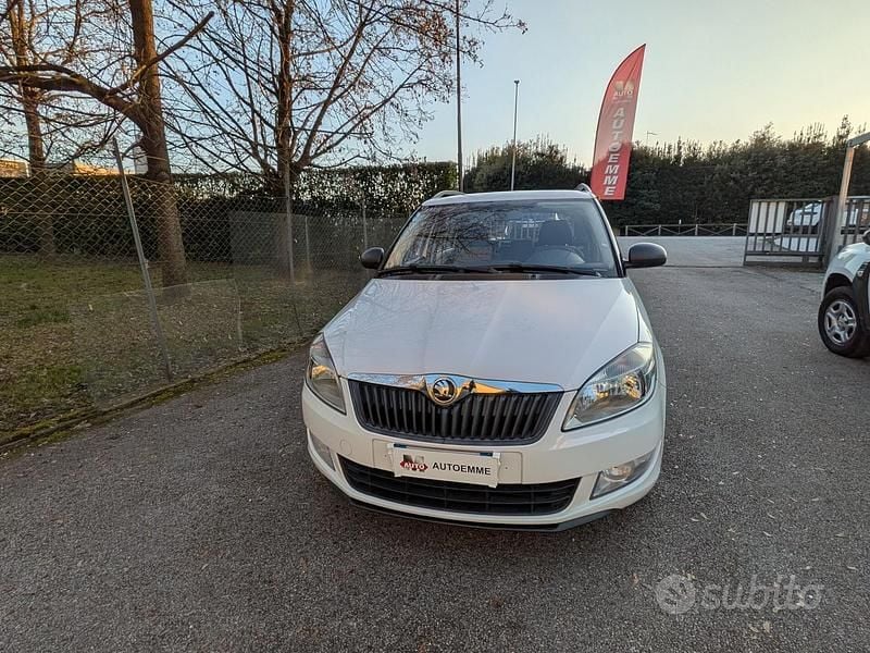 Usata Skoda Fabia Style 90 CV (66 kW) 2013 Bianco Station wagon
