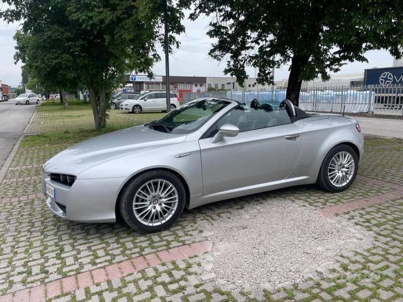 Usata Alfa Romeo Spider 185 CV (136 kW) 2007 Cabrio