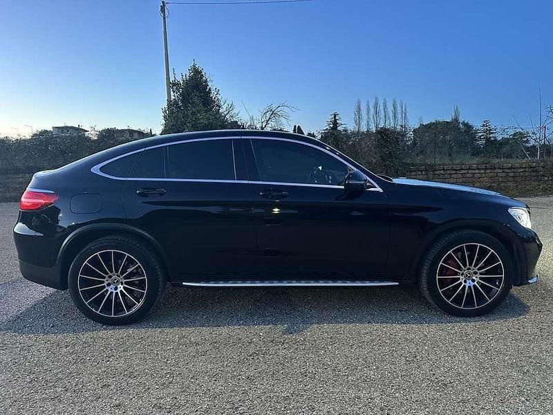 Usata Mercedes GLC220 Premium 170 CV (125 kW) 2018 Coupé