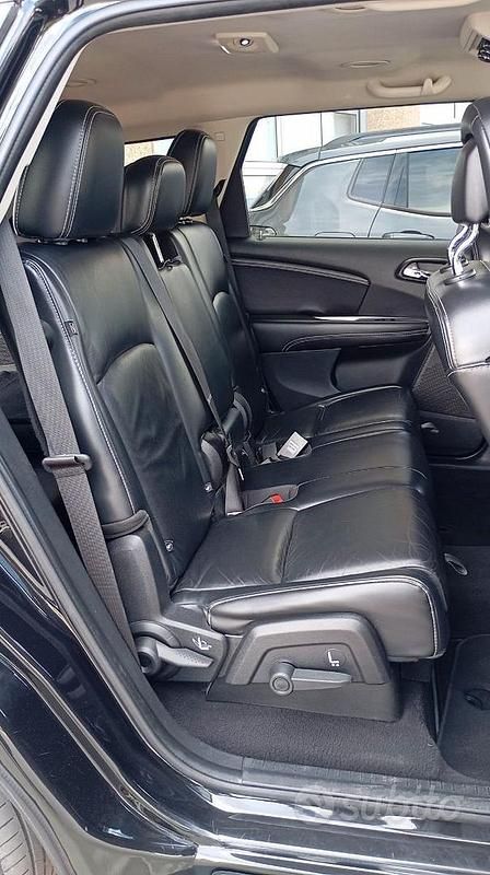 Usata Fiat Freemont 170 CV (125 kW) 2014 Nero SUV