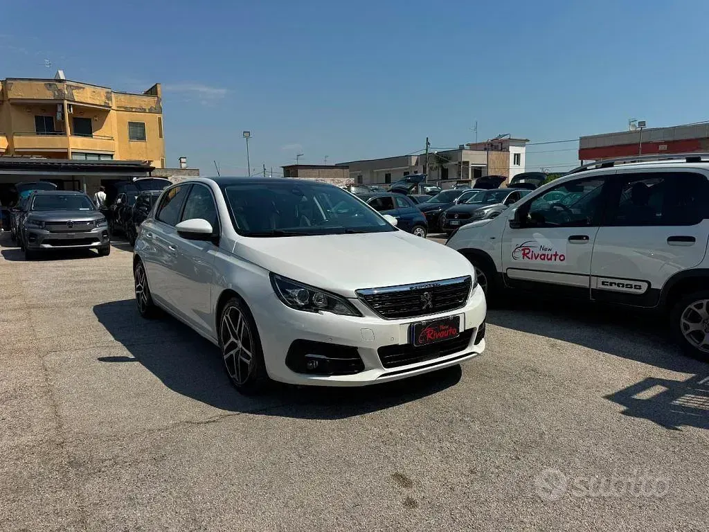 Usata Peugeot 308 Allure 131 CV (96 kW) 2019 Bianco Berlina