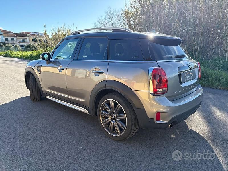 Usata Mini Cooper D Countryman Hype 150 CV (110 kW) 2017 Grigio SUV