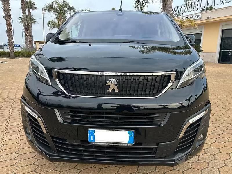 Usata Peugeot Traveller Allure 177 CV (130 kW) 2017 Nero Monovolume
