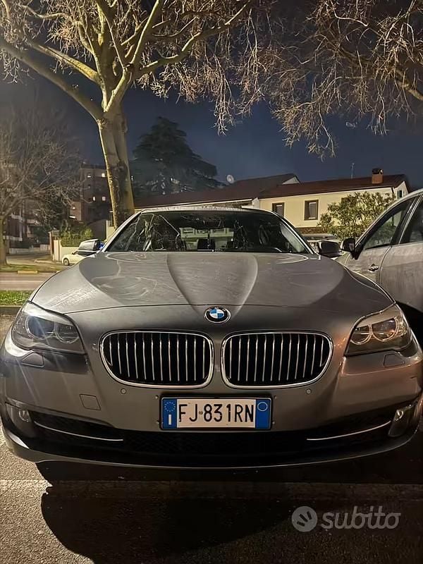 Usata BMW 525 M Sport 204 CV (150 kW) 2010 Grigio Berlina