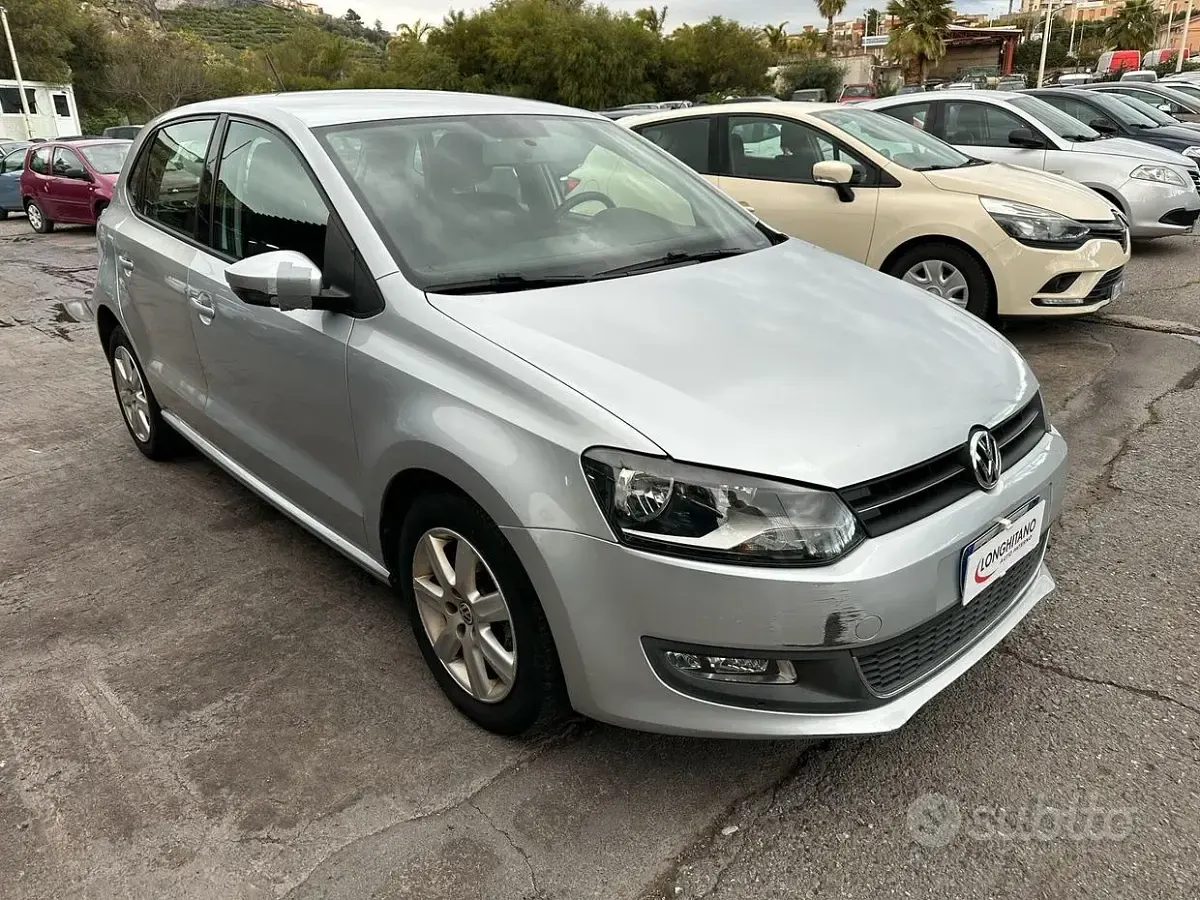 Usata VW Polo 69 CV (50 kW) 2010 Grigio Utilitaria