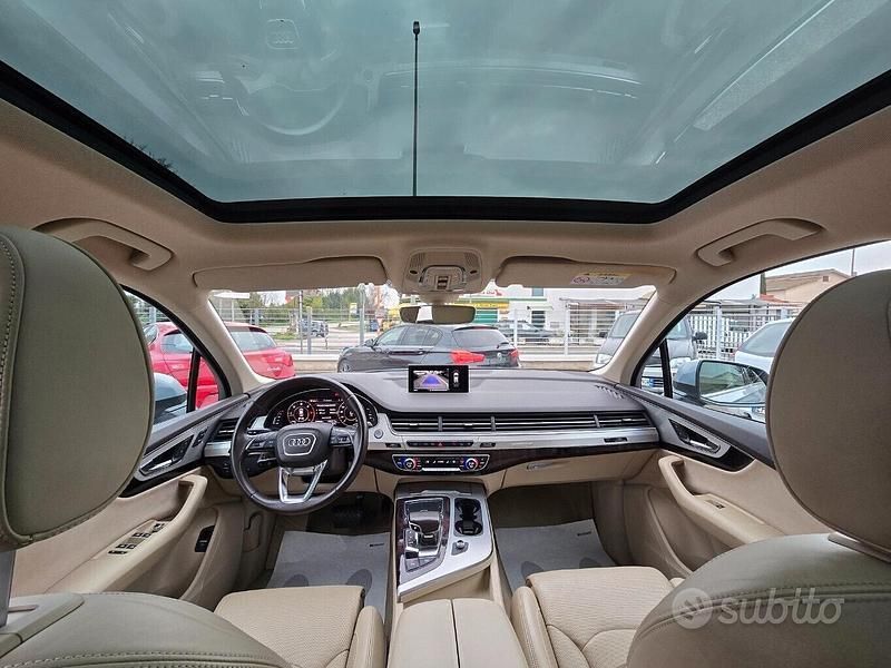 Usata Audi Q7 Business 272 CV (200 kW) 2015 Argento SUV