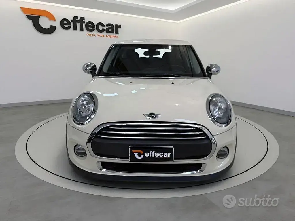 Usata Mini One D 95 CV (69 kW) 2017 Beige Utilitaria