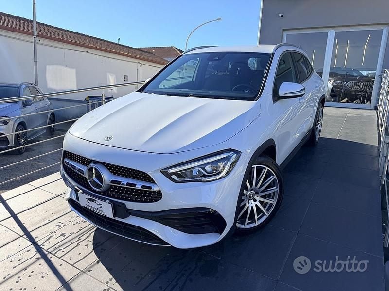 Usata Mercedes GLA200 AMG Line Premium 150 CV (110 kW) 2023 Bianco SUV