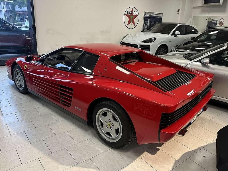 Rosso Usata 1991 Ferrari Testarossa Coupé | 149.900 € - Immagine 1/4