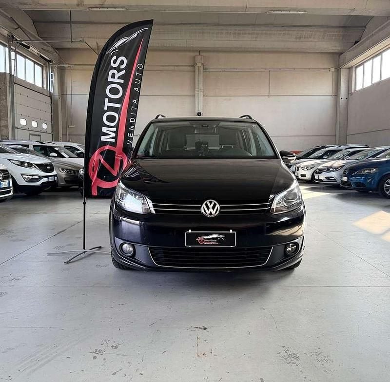 Usata VW Touran Comfortline 105 CV (77 kW) 2015 Nero Monovolume