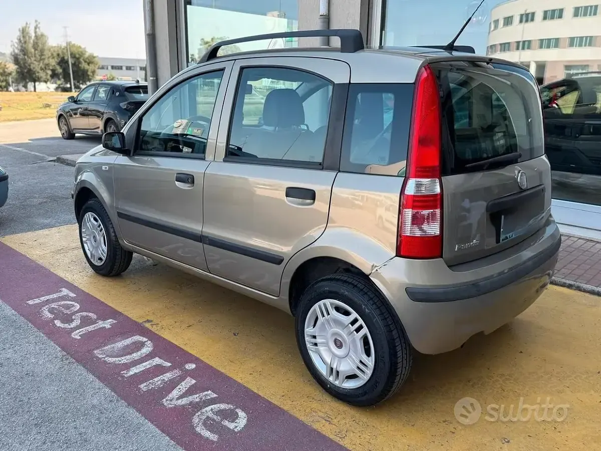 Usata Fiat Panda Dynamic 60 CV (44 kW) 2007 Marrone Utilitaria