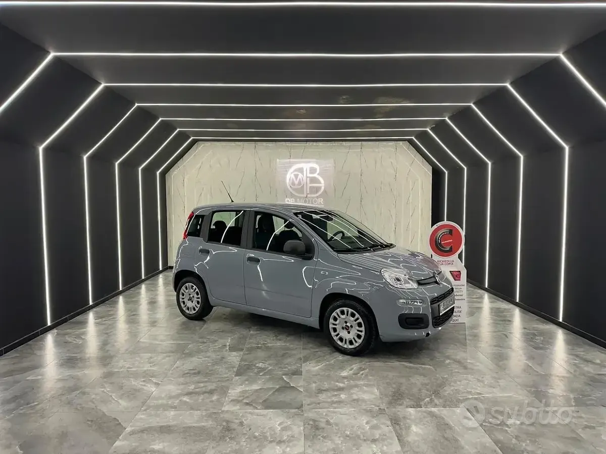 Usata Fiat Panda Easy 95 CV (69 kW) 2017 Grigio Utilitaria