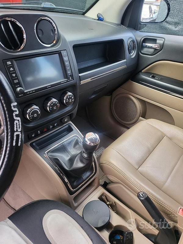 Usata Jeep Compass 136 CV (100 kW) 2011 Nero SUV