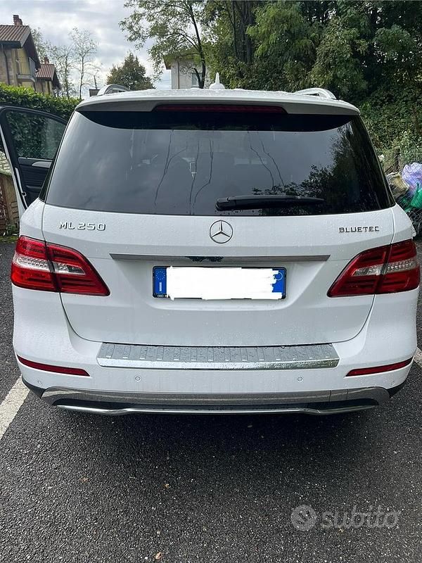 Usata 2015 Mercedes ML250 SUV | 13.500 € (Super prezzo) - Immagine 1/4