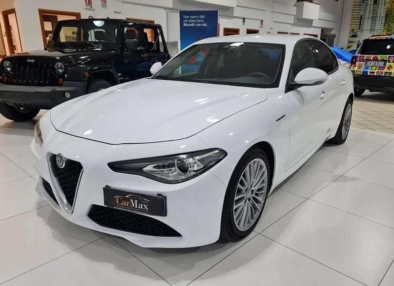 Bianco alfa Usata 2019 Alfa Romeo Giulia Veloce Tre volumi | 16.990 € (Super prezzo) - Immagine 1/1