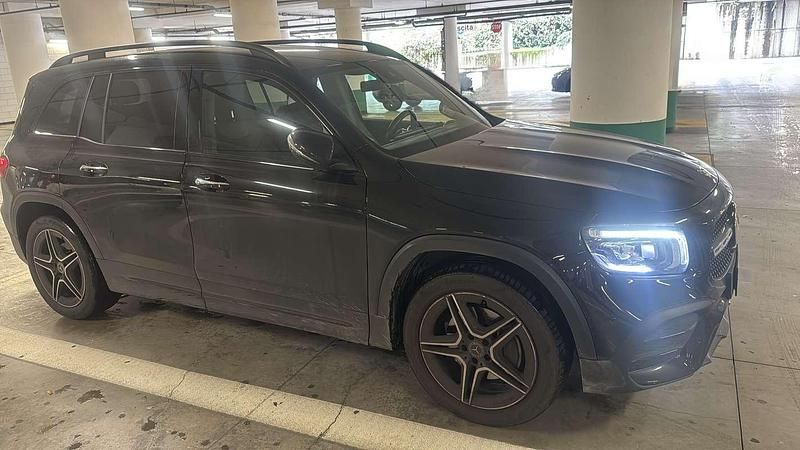Usata Mercedes GLB200 Premium 150 CV (110 kW) 2023 Nero SUV