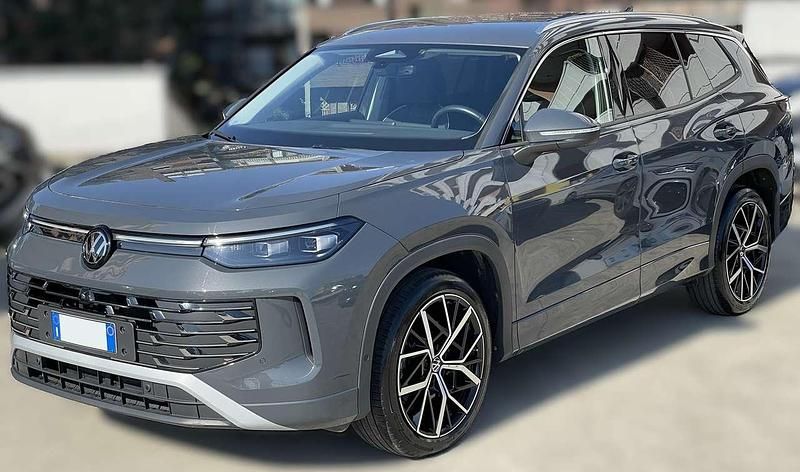 Usata VW Tayron Elegance 150 CV (110 kW) 2025 Dolphin grey metallizzato SUV