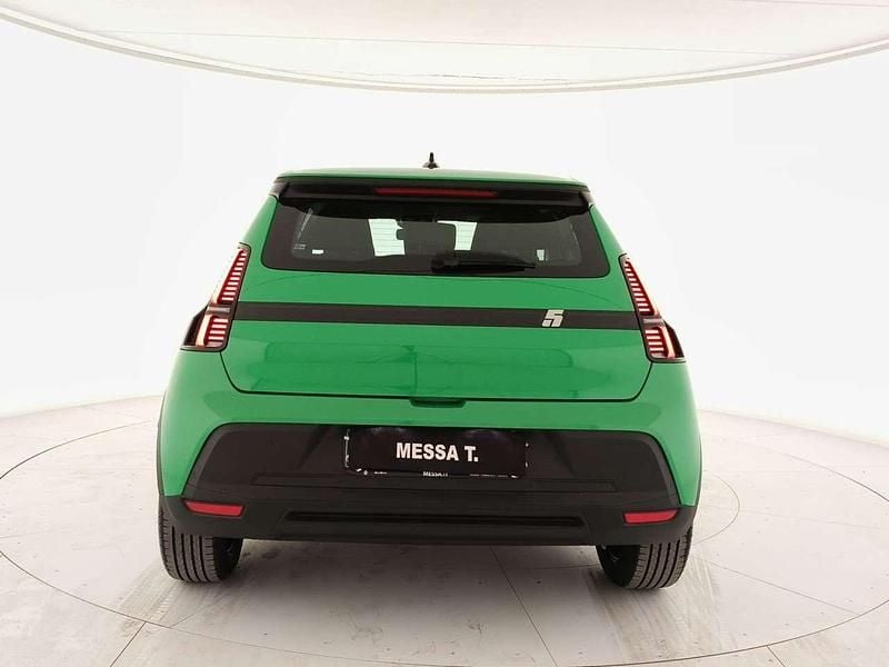 Nuova Renault 5 E-Tech Evolution 77 kW (106 CV) 2025 Verde Berlina