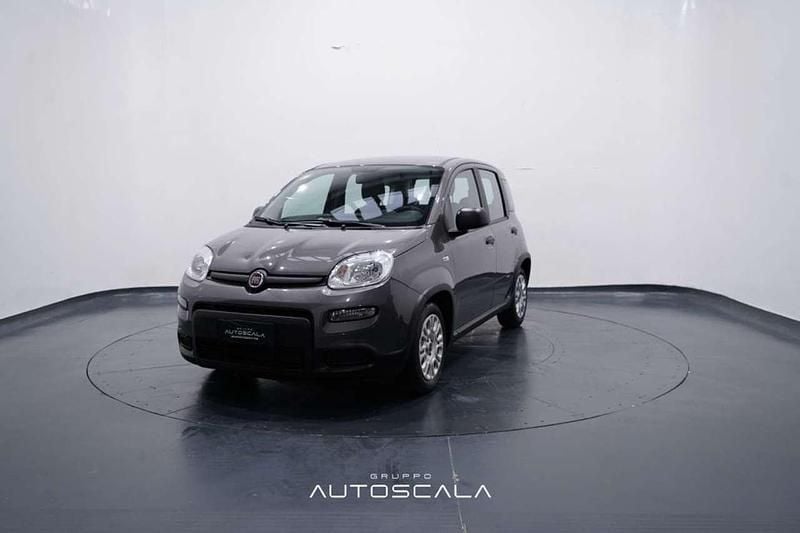 Grigio Usata 2023 Fiat Panda City Life Berlina | 10.990 € (Buon prezzo) - Immagine 1/4