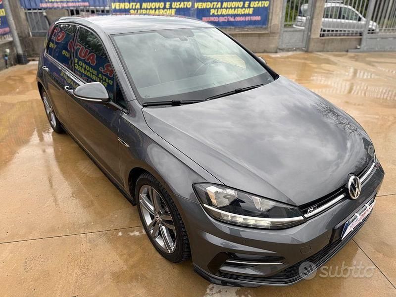 Usata VW Golf VII R-line 116 CV (85 kW) 2019 Grigio Berlina