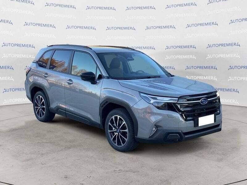 Usata Subaru Forester Premium 150 CV (110 kW) 2022 Grigio SUV