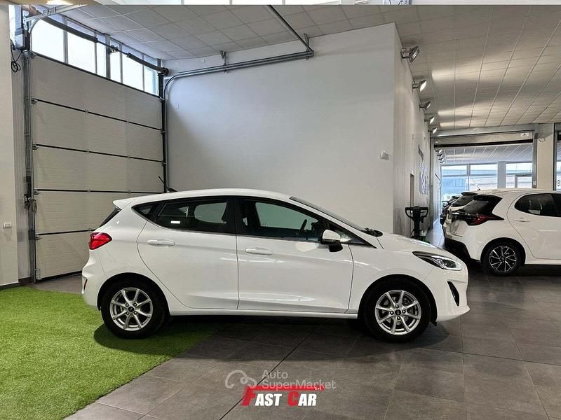 Usata Ford Fiesta Titanium 75 CV (55 kW) 2020 Bianco Utilitaria
