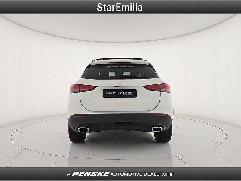 Usata Mercedes GLA220 190 CV (139 kW) 2020 Bianco SUV