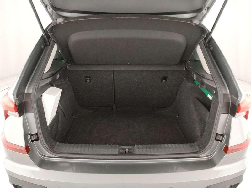 Usata Skoda Kamiq 116 CV (85 kW) 2025 Grigio grafite metallizzato SUV