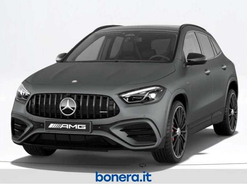 Grigio montagna magno manufakt Nuova 2025 Mercedes GLA35 AMG Premium SUV | 69.500 € (Cara) - Immagine 1/4