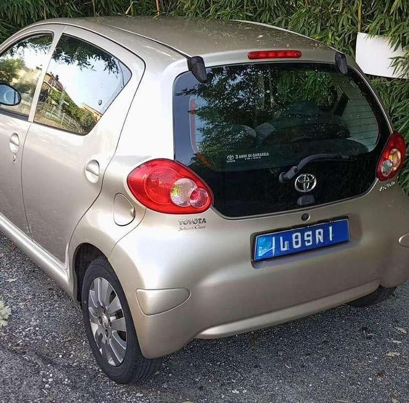 Usata Toyota Aygo 68 CV (50 kW) 2008 Utilitaria