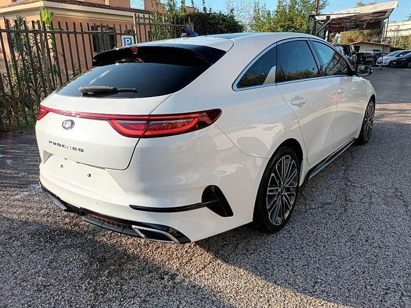 Usata Kia ProCeed GT-Line 136 CV (100 kW) 2019 Bianco Station wagon