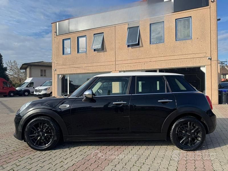 Usata Mini Cooper Clubman Business 116 CV (85 kW) 2015 Station wagon