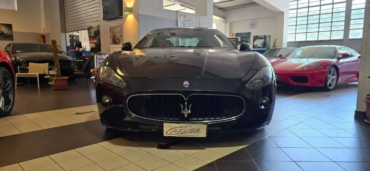 Usata Maserati Granturismo 450 CV (330 kW) 2009 Nero daytona / tetto e inserti Coupé