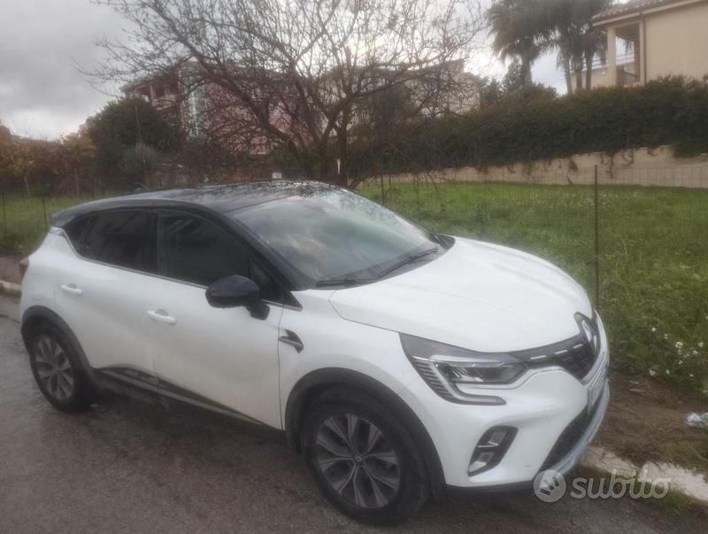 Usata Renault Captur Techno 2023 Bianco SUV