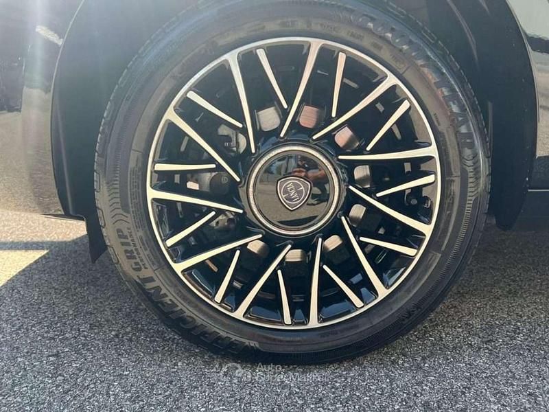 Usata Lancia Ypsilon S 69 CV (50 kW) 2024 Nero Utilitaria