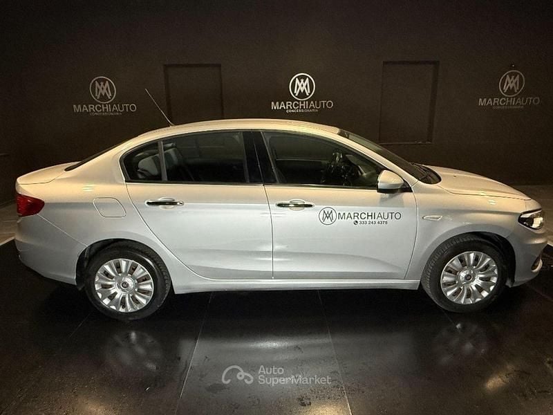 Usata Fiat Tipo Easy 120 CV (88 kW) 2017 Argento Berlina