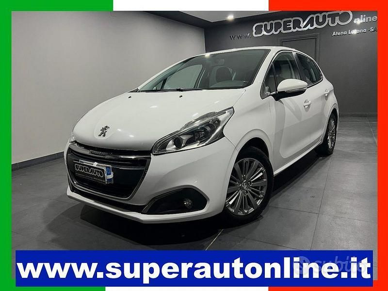 Usata Peugeot 208 Allure 75 CV (55 kW) 2017 Bianco Utilitaria