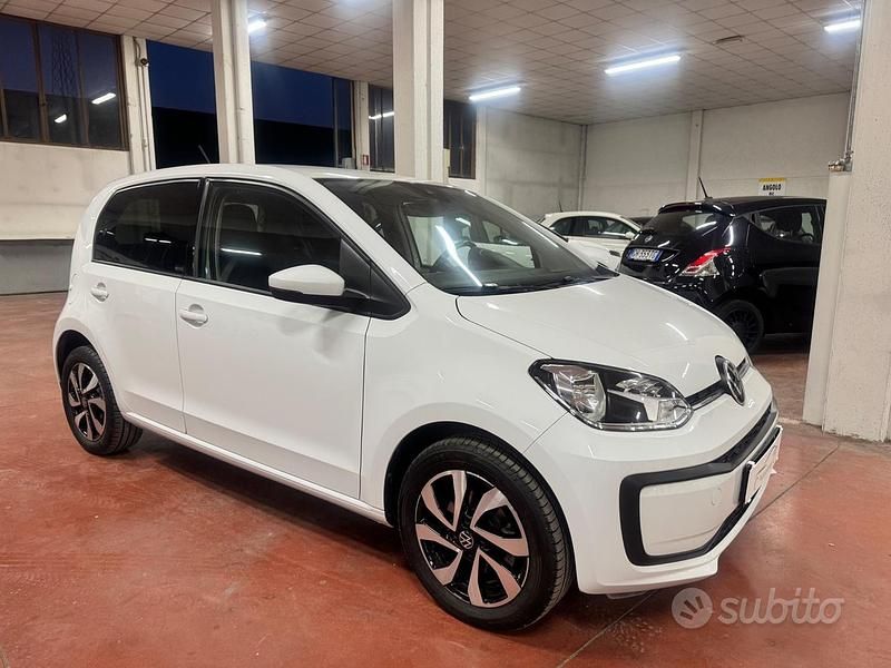 Usata VW up! Move 67 CV (49 kW) 2021 Bianco Utilitaria