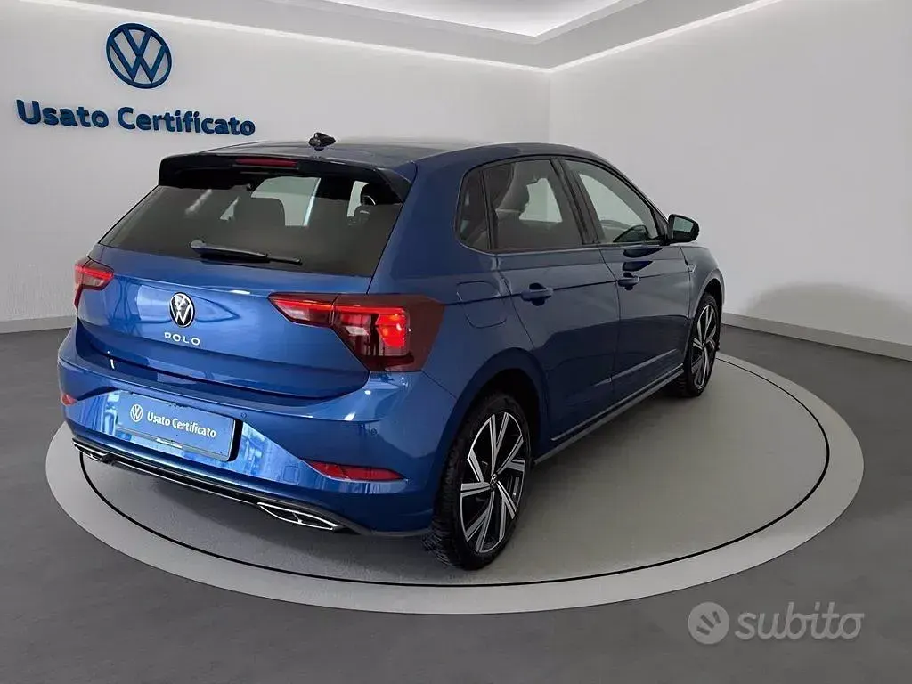 Usata VW Polo R-line 95 CV (69 kW) 2023 Blu Utilitaria