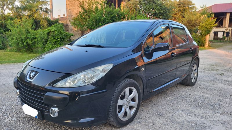 Usata Peugeot 307 110 CV (80 kW) 2009 Nero Berlina
