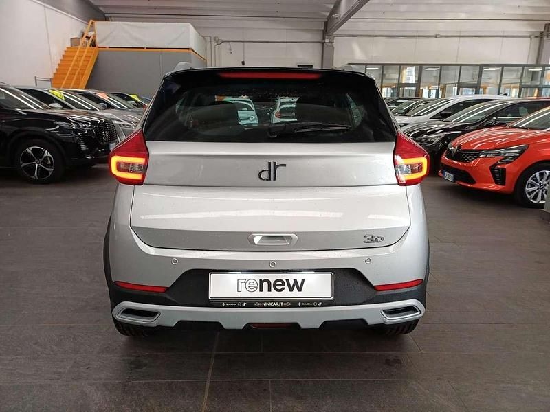 Nuova DR DR 3.0 114 CV (83 kW) 2025 Argento metalliz./tetto nero SUV