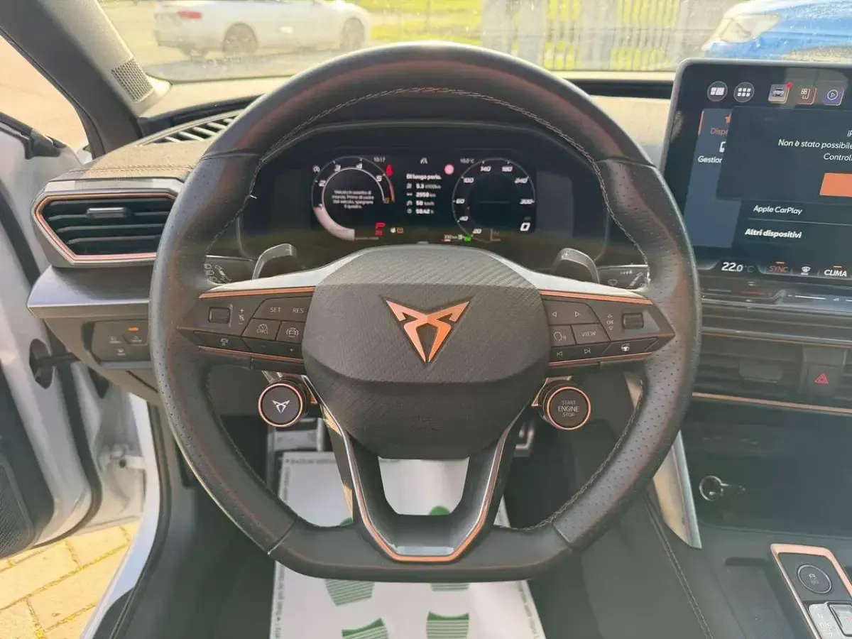 Usata Cupra Leon 150 CV (110 kW) 2025 Nero Berlina