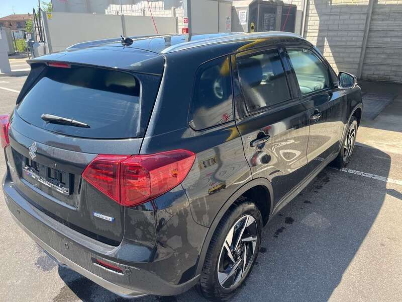 Usata Suzuki Vitara 129 CV (94 kW) 2024 Nero SUV