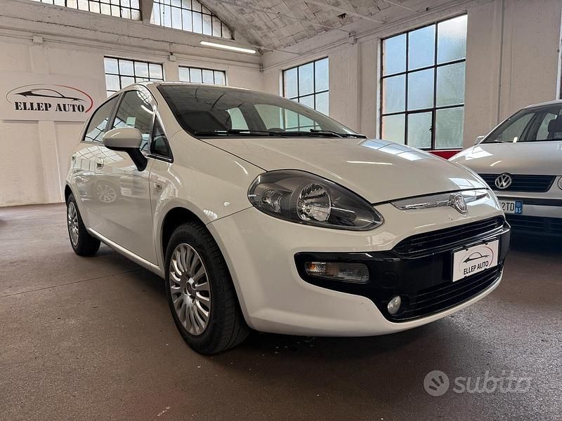 Usata Fiat Punto Evo S 69 CV (50 kW) 2011 Bianco Utilitaria