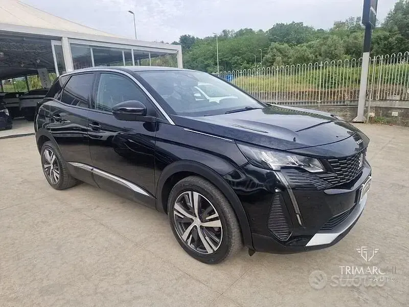 Usata Peugeot 3008 Allure 131 CV (96 kW) 2022 Other SUV