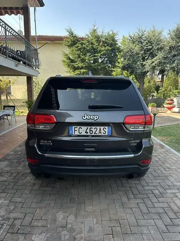 Usata Jeep Grand Cherokee Limited 250 CV (183 kW) 2016 Marrone SUV