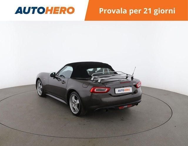 Usata Fiat 124 Spider Lusso 140 CV (102 kW) 2017 Marrone Cabrio