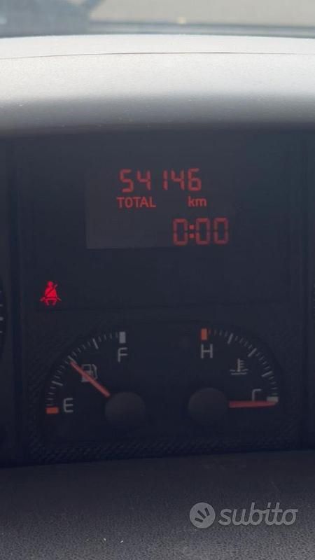 Usata Fiat Idea 95 CV (69 kW) 2005 Grigio Monovolume