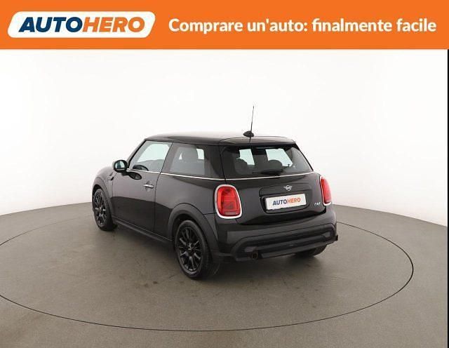 Usata Mini ONE 74 CV (54 kW) 2021 Nero Utilitaria