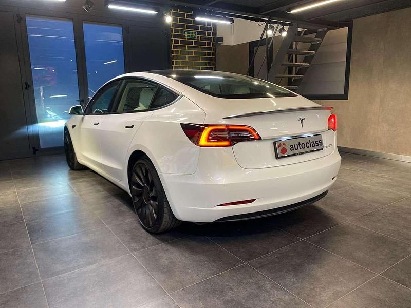 Usata Tesla Model 3 Performance 155 kW (211 CV) 2021 Bianco Berlina